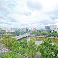 Cho Thuê Nhà Thiết Kế Dạng Villa View Bờ Kè Mặt Tiền Hoàng Sa