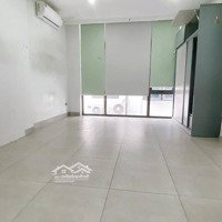 Bán Chdv Phố Vũ Ngọc Phan 72M2 - Thang Máy - Dòng Tiền 60 Triệu/Th