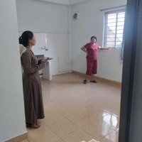 Cho Thuê Chung Cư Mini Khu Linh Đàm, Phường Đại Kim 1 Phòng Ngủ 1Pk Riêng Biệt, Giá 3, 6 Triệu/Th