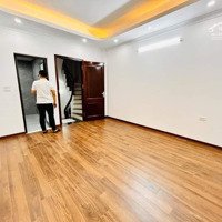 Bán Nhà 6,1 Tỷ Cách Ô Tô 20M, 31M2 X 5T, Mt4M, Tại Âu Cơ, Tứ Liên, Tây Hồ