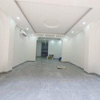 Bán Nhà Nguyễn Ngọc Vũ Cầu Giấydiện Tích57/62M X 8T Xmặt Tiền4,5M Giá Bán 26.5 Tỷ Có Thương Lượng