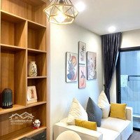 Bán Căn Hộ 1N+ - View Hồ - Tầng Đẹp - Vị Trí Trung Tâm Vinhomes Smartcity - 2.86 Tỷ - Liên Hệ: 0387010168