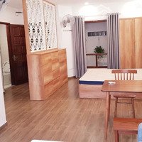 Cho Thuê Căn Hộ Studio 45M2, Thang Máy, Mới Xây, Đầy Đủ Tiện Nghi, Khu Vip