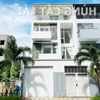 Bán Nhà Phố 1 Trệt 3 Lầu Gần Căn Hộ Citi Soho,Diện Tích119M2, 5 Pn, 6 Wc, Vị Trí Đẹp, Giá Bán 10 Tỷ, Shr