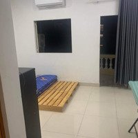 Cho Thuê Phòng 20M2 Phú Nhuận Ban Công Rộng Rãi Thoáng