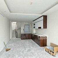 Chính Chủ Chị Phương Bán Nhà Phân Lô Phố Kim Đồng, 58M2,Mặt Tiền4,5M, 5 Tầng, Giá Bán 9,3 Tỷ Ô Tô, Sổ Đẹp