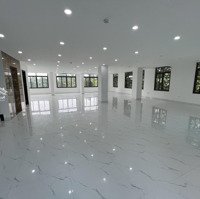 Cho Thuê Căn Shophouse Khu 214 Đường Nguyễn Xiển,Diện Tích120M X 5T, Căn Góc, Thông Sàn, Có Tm. Giá 65 Triệu