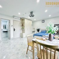 Cho Thuê Căn Hộ Studio 40M2 Có Vách Ngăn Bếp, Gần Vincom Nguyễn Xí, Cầu Đỏ, Giá Ưu Đãi