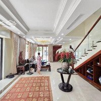 Biệt Thự Nguyễn Trãi - Lô Góc 3 Thoáng - Phân Lô Oto Tránh - View Vườn Hoa - An Sinh Cực Đỉnh