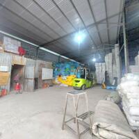 Cho thuê kho xưởng khu vực phường Lĩnh Nam, 320m, container ra vào, giá 85k/m