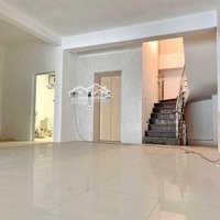 Giá Tốt Nhất Mp Bạch Mai! 120 M2 Nở Hậu, Kd Sầm Uất, Qh Ổn Định, 30 Tỷ