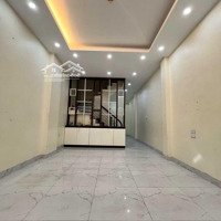 Bán Nhà Phố Ngọc Thụy 40M2 4 Tầng