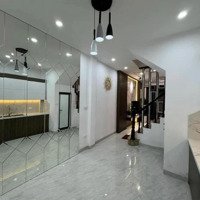 Bán Nhà Mỹ Đình, Nam Từ Liêm: 40M2, 5 Tầng, Lô Góc Đắc Địa Vị Trí Đẹp Nhà Đẹp, 6,7 Tỷ