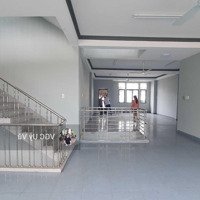 Toà Nhà Văn Phòng Đường Bà Hạt. Dt: 5,5X19M. Nở Hậu Đẹp. Giá Bán 26 Tỷ Nhà 5 Tầng.