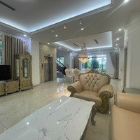 Cho Thuê Biệt Thự Đơn Lập Vinhomes Riverside - Hoa Phượng, 350M2 View Sông Full Nội Thất, Thang Máy