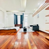 Cho Thuê Căn Hộ 45M2 Full Nội Thất, Ban Công Ngay Chợ Bà Chiểu. Phó Đức Chính Giáp Phan Đăng Lưu