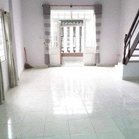 Chỉ 1Tỉ790 - Hơn 40M2 Lô Góc - Cù Chính Lan