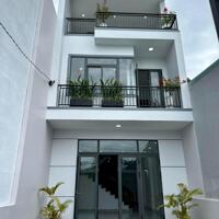 Bán nhà mới xây_3 Tầng_Diện tích 100m2_Gần Ủy ban xã Phước Đồng_Nha Trang