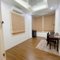 Hiếm! Cho Thuê Nhà Phố Vạn Bảo, Đội Cấn. Ô Tô Vào Nhà, 20M Ra Mặt Phố. 110M2*4T. 34,5 Tr/Th