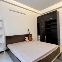 Cho Thuê Phòng Rộng Rãi Đầy Đủ Tiện Nghi, Chỉ Cách Trường Rmit 5 Phút Liên Hệ: 0986280987