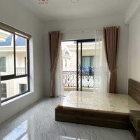 Căn Hộ Dịch Vụ Sở Hữu Tone Màu Nhẹ Nhàng , Siêu Mê Tại Vạn Phúc City - Tot Home