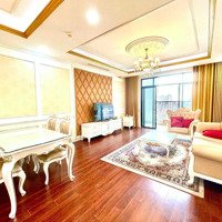 Cần Cho Thuê Căn Hộ Cao Cấp 2 Phòng Ngủtại Royal City