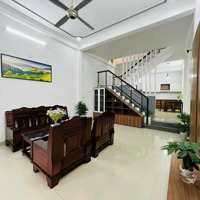 Bán Gấp Nhà Hồ Bá Kiện, P.15, Q.10. Diện Tích: 55,9M2 Giá Bán 2Tỷ950. Ngay Cv Lê Thị Riêng. Liên Hệ: 0705.234.875