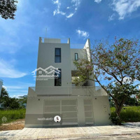 Bán Rẻ Biệt Thự Villa Thủ Thiêm Phường Thạnh Mỹ Lợi Quận 2 Ngang 8 Dài 23M Kc 4 Tầng Giá Chỉ 28 Tỷ