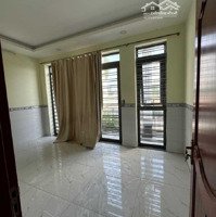 Siêu Hiếm Chỉ Một Căn Duy Nhất 100M2 2 Tầng Ô Tô Ngủ Trong Nhà, Đình Phong Phú Giá Bán 9,2 Tỷ.