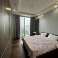 Cho thuê Penthouse Midtown Phú Mỹ Hưng 4PN, nội thất sang trọng, 256m2, giá 100tr/tháng