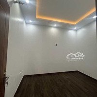 Bán Nhà Ngọc Khánh- Giảng Võ, Ba Đình, Ngõ Thông, Kinh Doanh, 41M2, 8 Tỷ 95