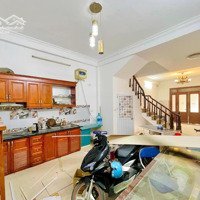 Bán Nhà Đẹp Âu Cơ - Homestay - Diện Tích 53M2. 5 Tầng. Mặt Tiền 4.5M. Giá Bán 9.2 Tỷ