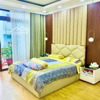 Bán Nhà Hẻm 60 Nguyễn Trãi Thông Ra Trần Bình Trọng P3 Q5 (5X22M, 3 Tầng) 17.3 Tỷ