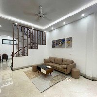 Nhà Đẹp Hồ Tùng Mậu -Nam Từ Liêm - Ở Vip - Sổ Hoa Hậu - 52M2 - 5 Tầng Mt: 4,5M Chỉ 8,2Tỷ.