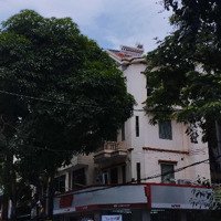 Vừa Là Mặt Phố Vừa Là Căn Góc Vừa Đối Diện Fpt School, Quá Tiện Cho Kinh Doanh Hay Làm Văn Phòng