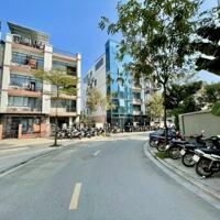 SIÊU VIP Cho thuê nhà mặt phố Trịnh Văn Bô 100m2 x 5T thông sàn, nhà 2 mặt trước và sau rộng