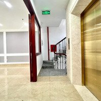 Cho Thuê Nhà Phạm Văn Đồng Cầu Giấy 60M X7 Tầng Có Hầm, Thông Sàn, Thang Máy Cuối Giá Chỉ 65 Triệu