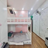 Nguyên Hồng 54M X 5 Tầng Ô Tô Đỗ Cửa, Kinh Doanh Rất Tốt - Khu Vip Đống Đa - Sổ Đỏ A4