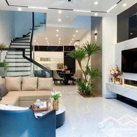 Hoa Hậu Phố Trương Định, 45M2 X 5T, Vị Trí Vip, Dân Trí Cao, Nhà Đẹp, Ngõ Thẳng Thông Tứ Tung.