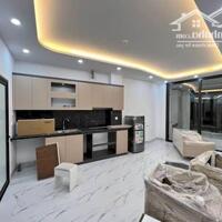 Bán Apartment phố Vĩnh Phúc, 115m2, 9 tầng, MT 7.5m, 13 phòng, ô tô giá 38 tỷ