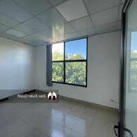 Văn Phòng Cho Thuê Cách Nhà Hát Lớn Hải Phòng 100M - Diện Tích 40M2 - 80M2 . Giá 160K/M2.