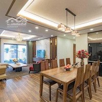 Chính Chủ Cho Thuê Căn Hộ Vinhomes Metropolis - 29 Liễu Giai, 80M2, 2 Phòng Ngủ, 23 Triệu