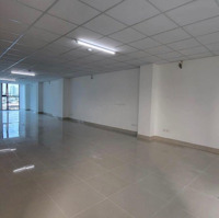 Cho Thuê Toà Nhà Mặt Tiền 2 Hầm , 10 Lầu ,Diện Tích2.600M2 . Lh : 0914191368 Mr Chiến