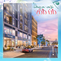 Chuyển Nhượng 2 Phòng Ngủw3 - 73M2 View Bể Bơi Giá 4.X Tỷ, 0971009600