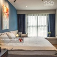 Cho Thuê Căn Hộ 2 Phòng Ngủ 2 Vệ Sinhtại Saigon Royal, Full Nt Giá Chỉ 23 Triệu/Tháng - Ms. Trang 0943905454