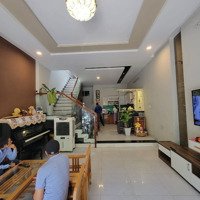 Tôi Cần Bán Nhà Mặt Tiền Hoà Minh Cách Biển 200M.diện Tíchđất 70M2, Giá Rẻ Nhất Khu Vực 3Ty750