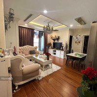 Bán Căn Hộ Ở Royal City Thanh Xuân 94M2 Thiết Kế 3 Ngủ View Quảng Trường Giá Bán 8.4 Tỷ Bao Phí Full Đồ