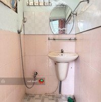 Cần Bán Chung Cưdiện Tích28,4M2 Sổ Hồng Riêng Đối Diện Hồ Kỳ Hòa