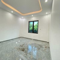 Siêu Hot ! Cần Bán Nhà Diện Tích: 38M2(3 Tầng) Phụng Châu Xây Mới Coong