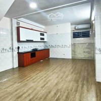 Bán Nhà Chính Chủ La Khê Hà Đông - Nhà 3 Tầng, 50M2, Ô Tô Đỗ Cổng